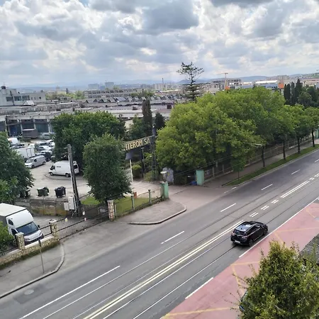 Apartament East